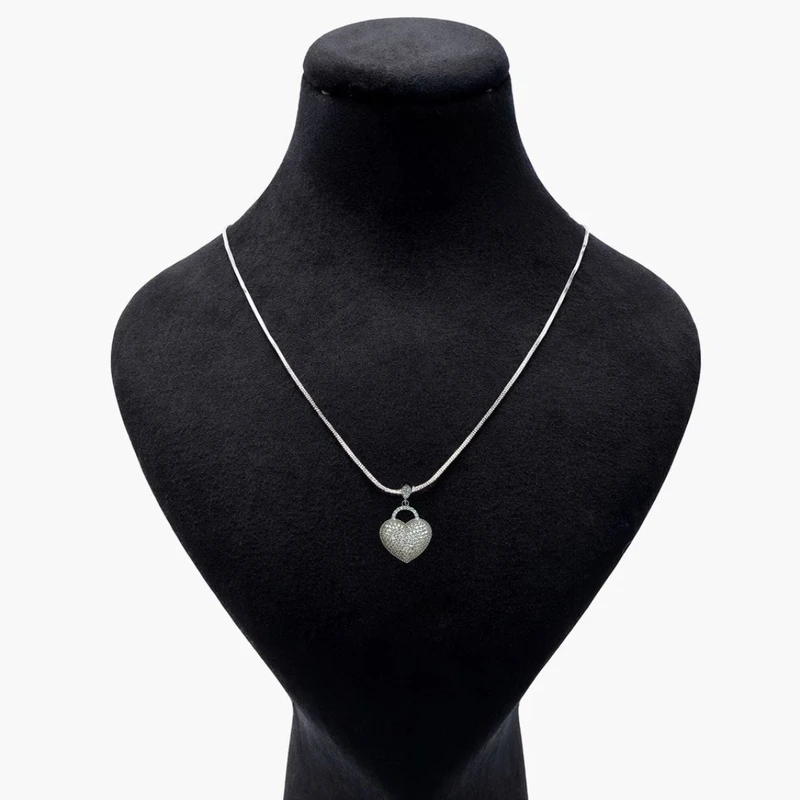 گردنبند قلب نگین دار پر